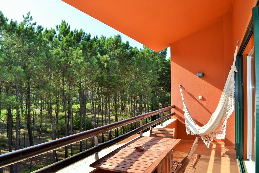 Apartamento Golf Resort Charneca  Exteriör bild